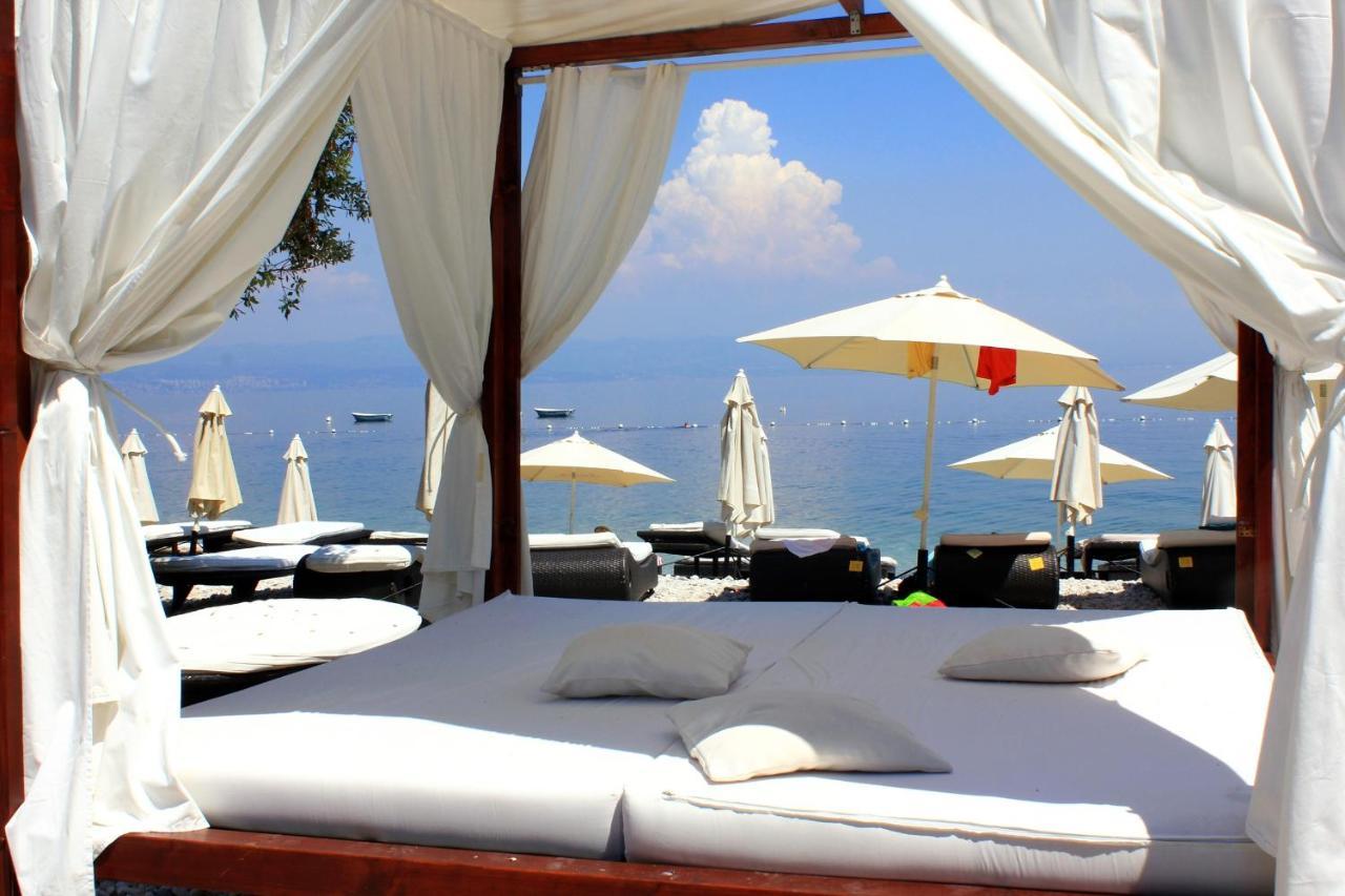 Apartments By The Sea Medveja, Opatija - 7720 Lovran Exterior photo
