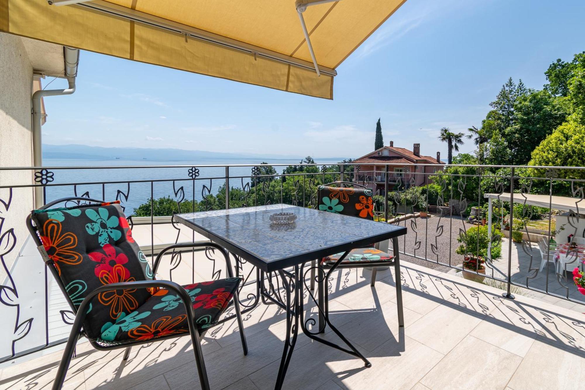 Apartments By The Sea Medveja, Opatija - 7720 Lovran Exterior photo